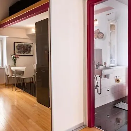 Duplex With Terrace In The * Split