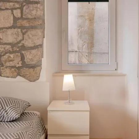 Duplex With Terrace In The Apartment Split