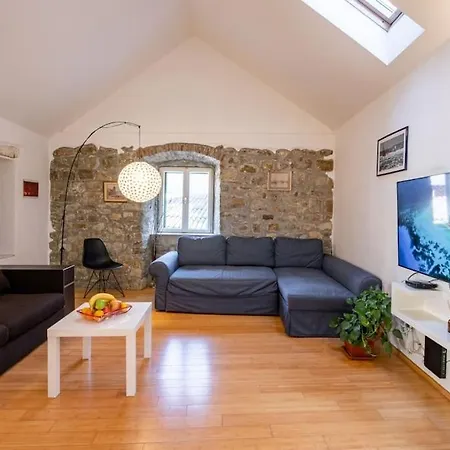 Duplex With Terrace In The