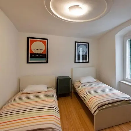 Duplex With Terrace In The * Split