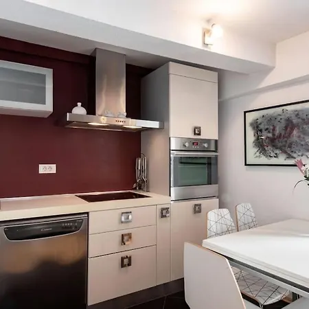 Apartment Duplex With Terrace In The