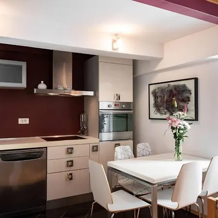 Duplex With Terrace In The *